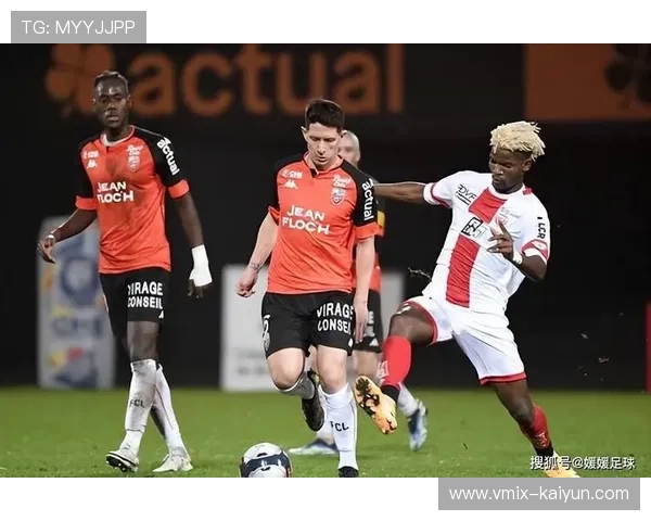 里昂3-1客胜摩纳哥，舒尔茨双响助球队逼近欧战区